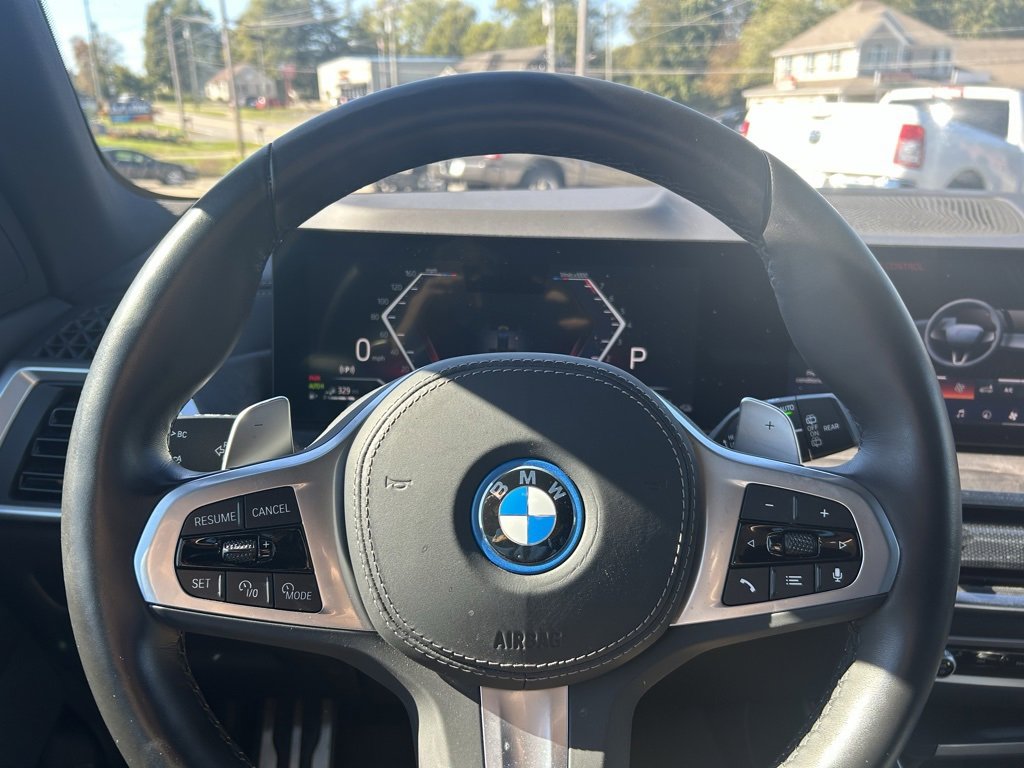Used 2024 BMW X5 xDrive50e w/ M Sport Package image 14