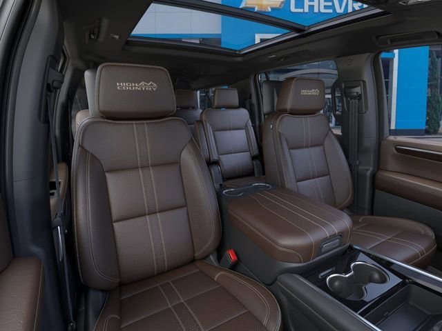 New 2026 Chevrolet Suburban High Country image 16