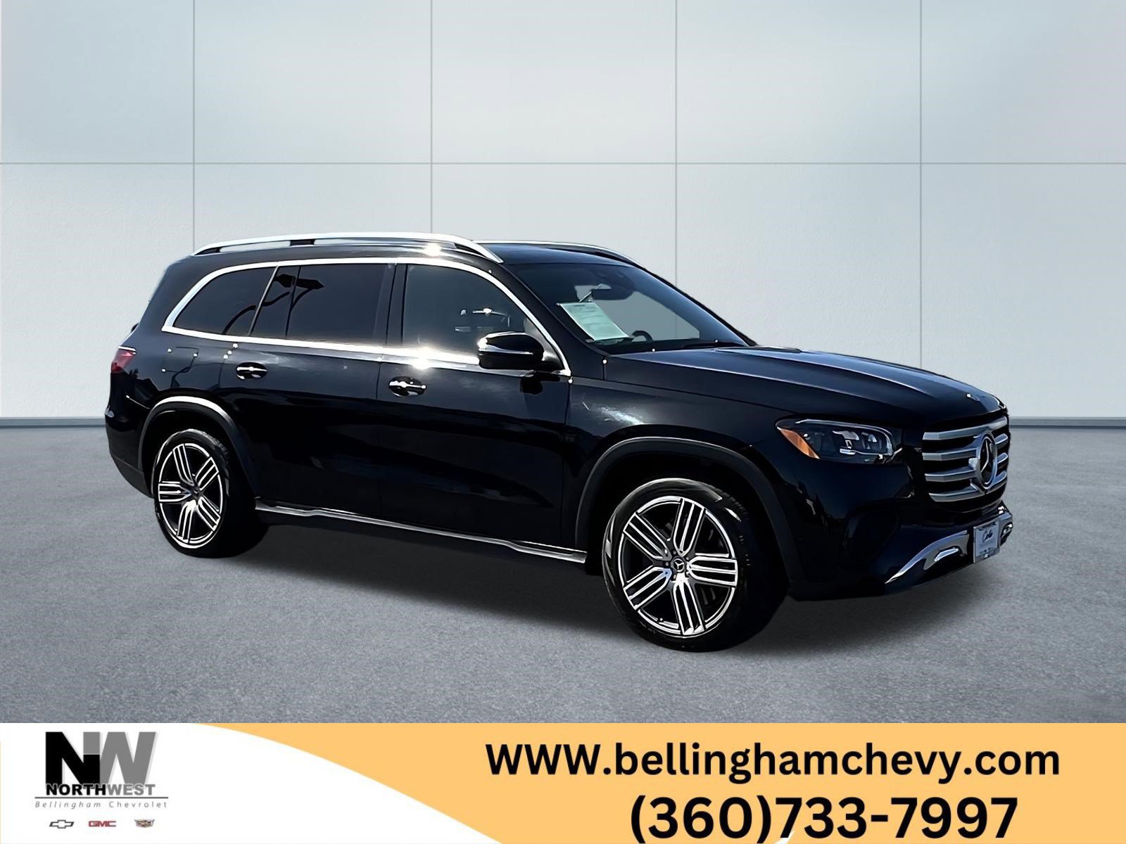 Used 2025 Mercedes-Benz GLS 450 4MATIC image 1