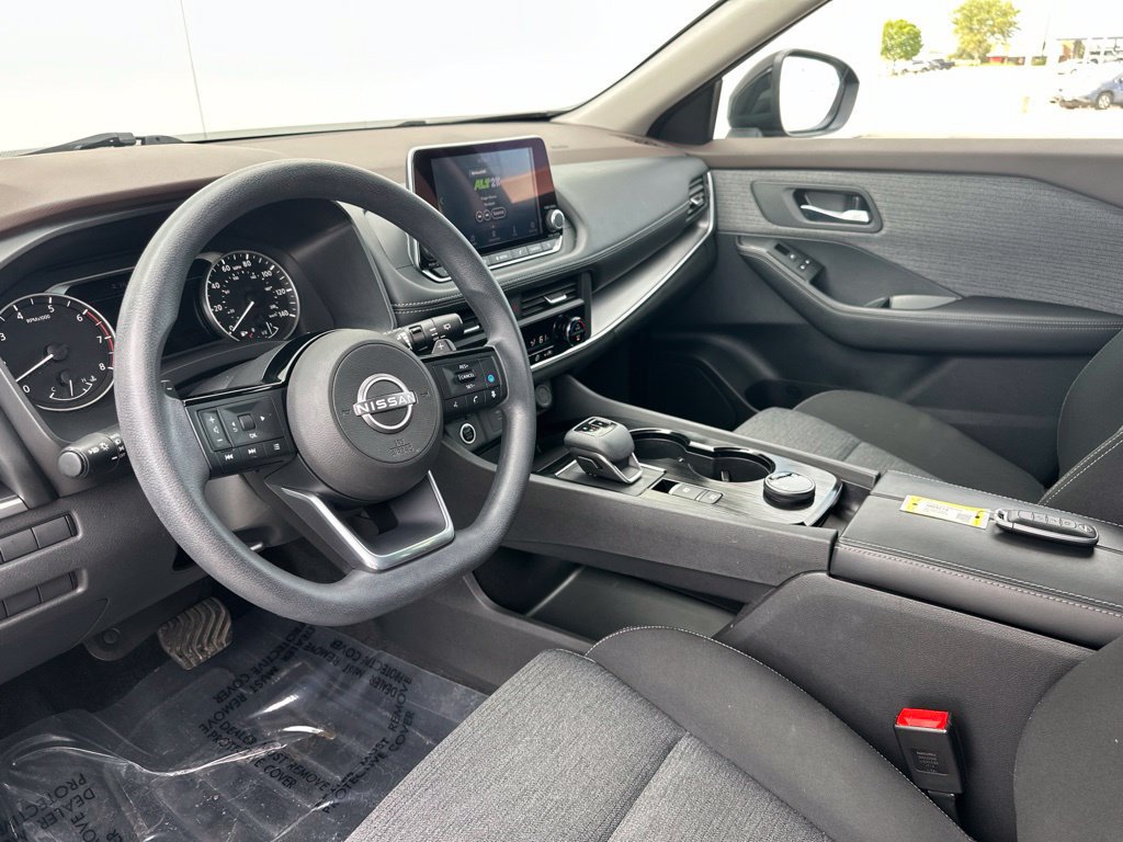 Used 2023 Nissan Rogue SV AWD/4WD image 15