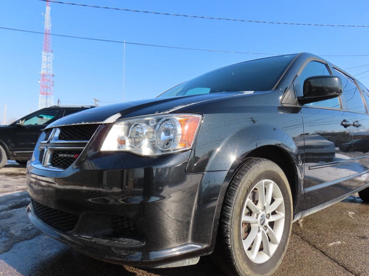 Used 2016 Dodge Grand Caravan SXT image 31