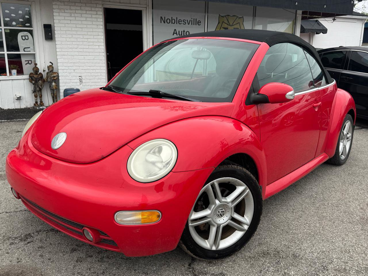 Used 2004 Volkswagen Beetle GLS FWD image 1