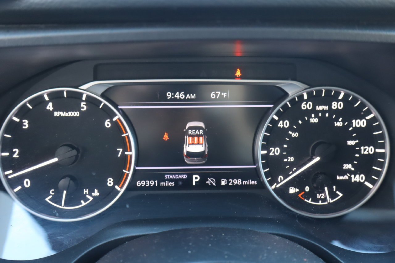 Used 2024 Nissan Rogue S FWD image 8