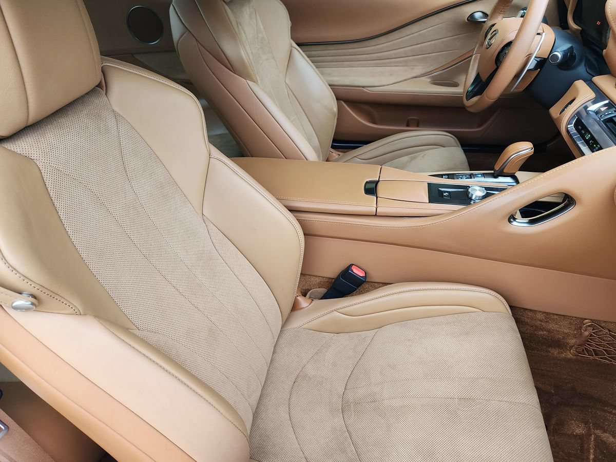 Used 2024 Lexus LC 500 Coupe w/ Sport Package RWD image 29