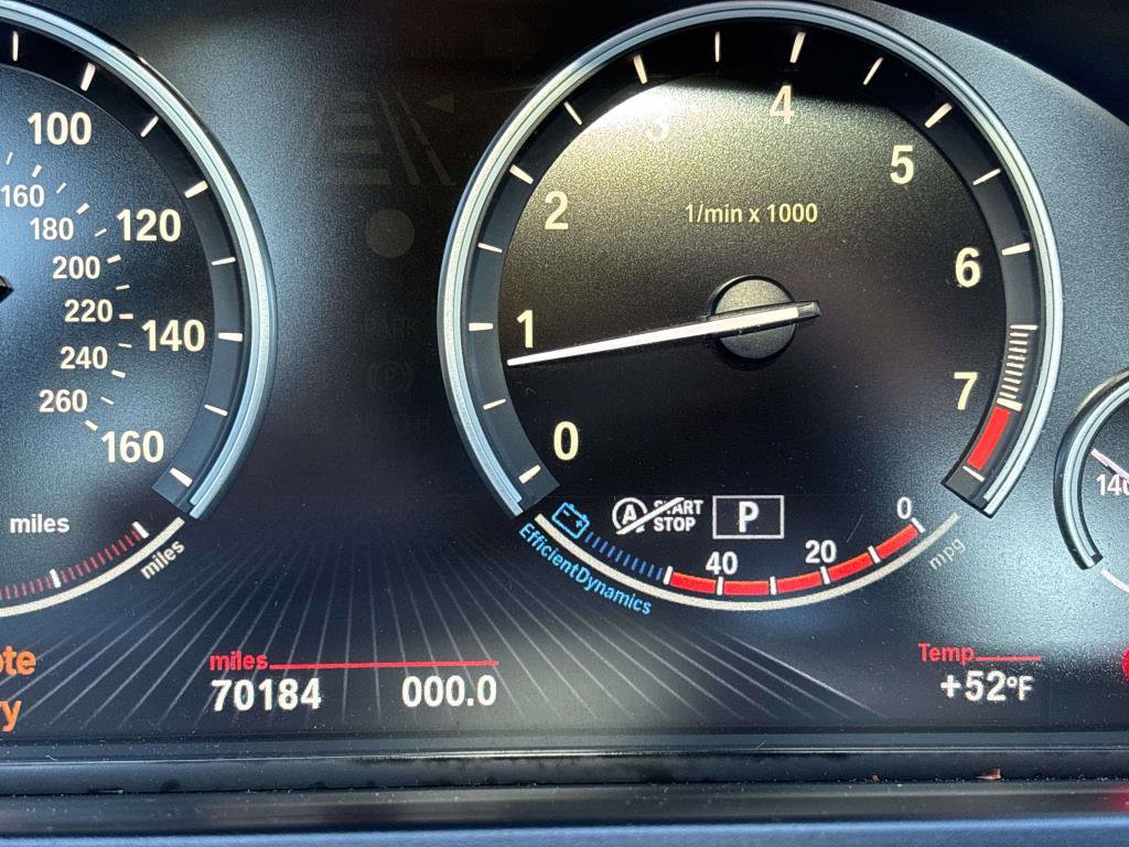 Used 2013 BMW 750i image 19