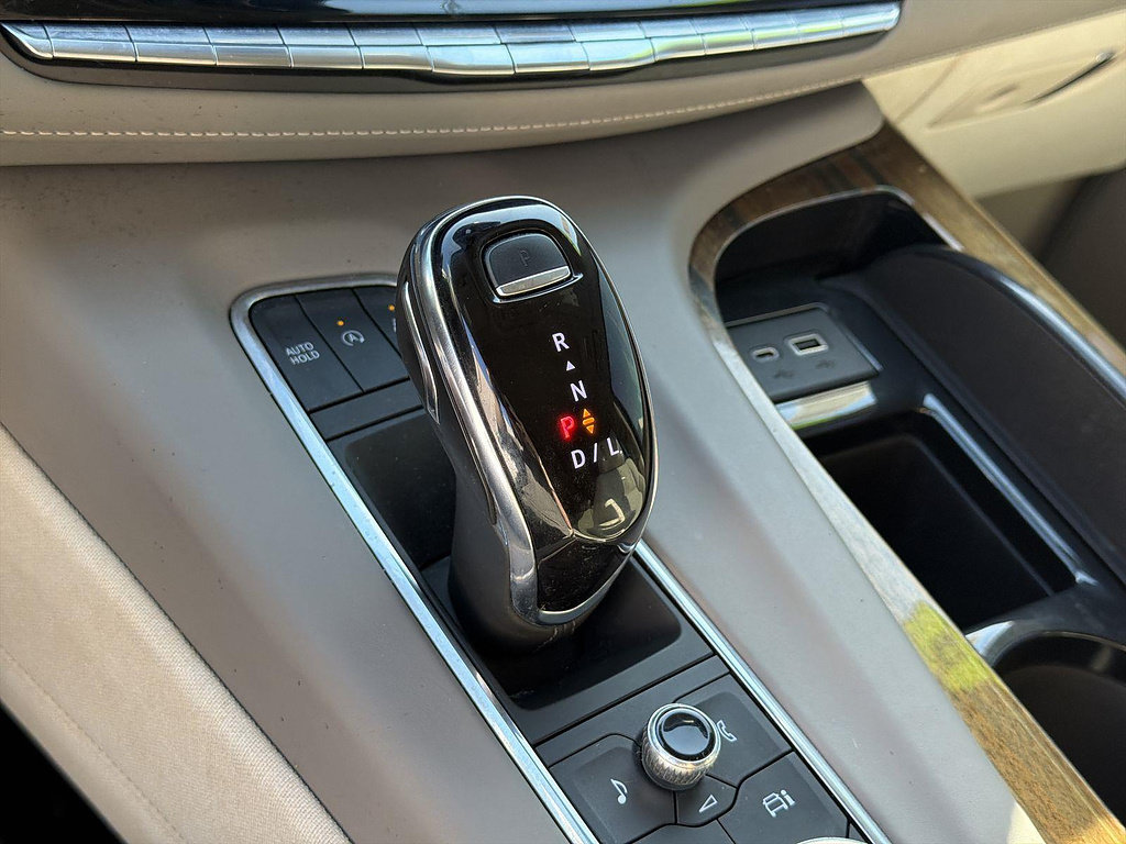 Used 2023 Cadillac Escalade Sport Platinum AWD/4WD image 15