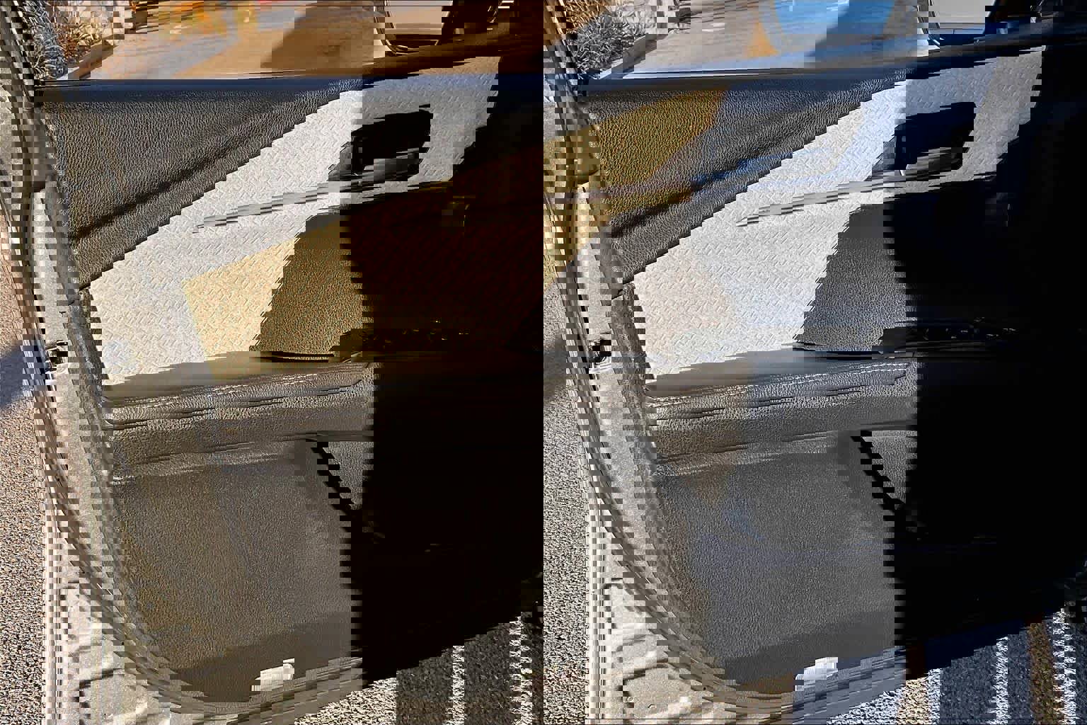 Used 2025 Toyota Camry XLE image 22