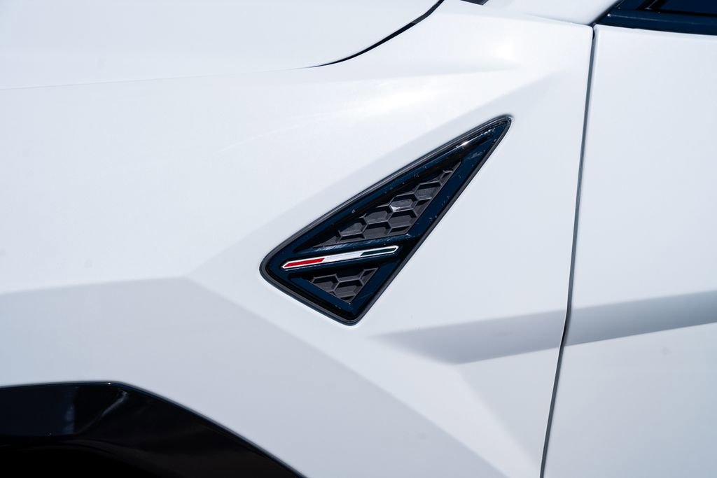 Used 2022 Lamborghini Urus AWD/4WD image 26