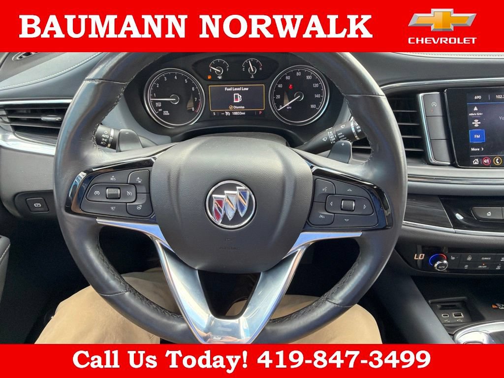 Used 2024 Buick Enclave Essence w/ Sport Touring Edition FWD image 21