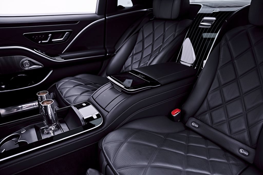 Used 2023 Mercedes-Benz Maybach S 580 4MATIC image 59
