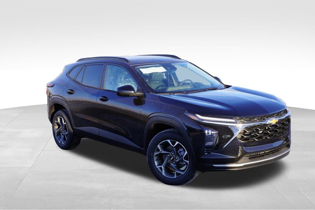 New 2026 Chevrolet Trax LT w/ Driver Confidence Package