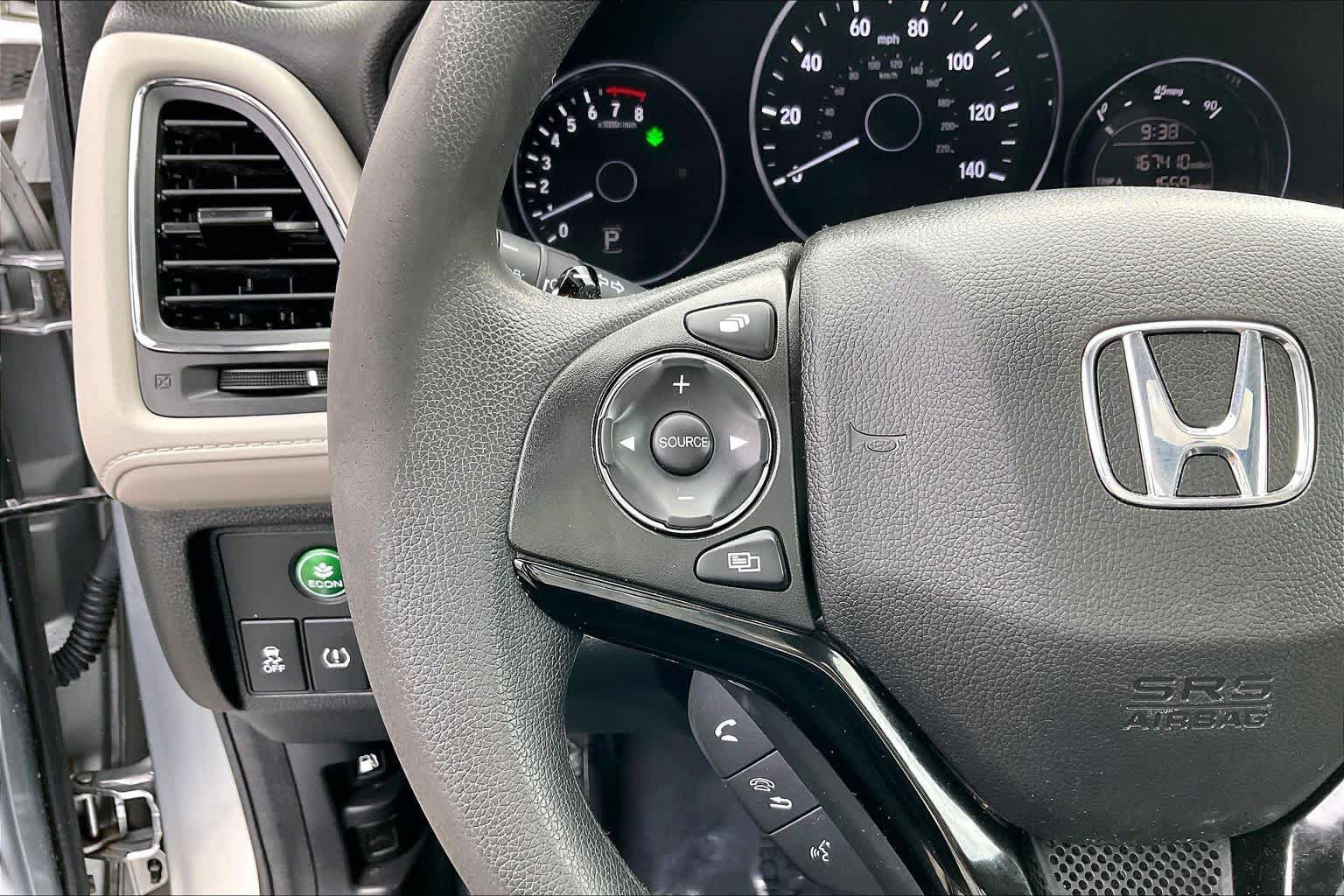 Used 2017 Honda HR-V EX image 24