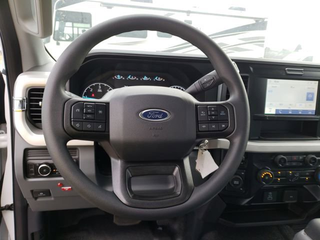 New 2025 Ford F350 XL w/ XL Chrome Package image 12