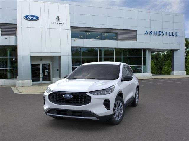 New 2024 Ford Escape Active image 2