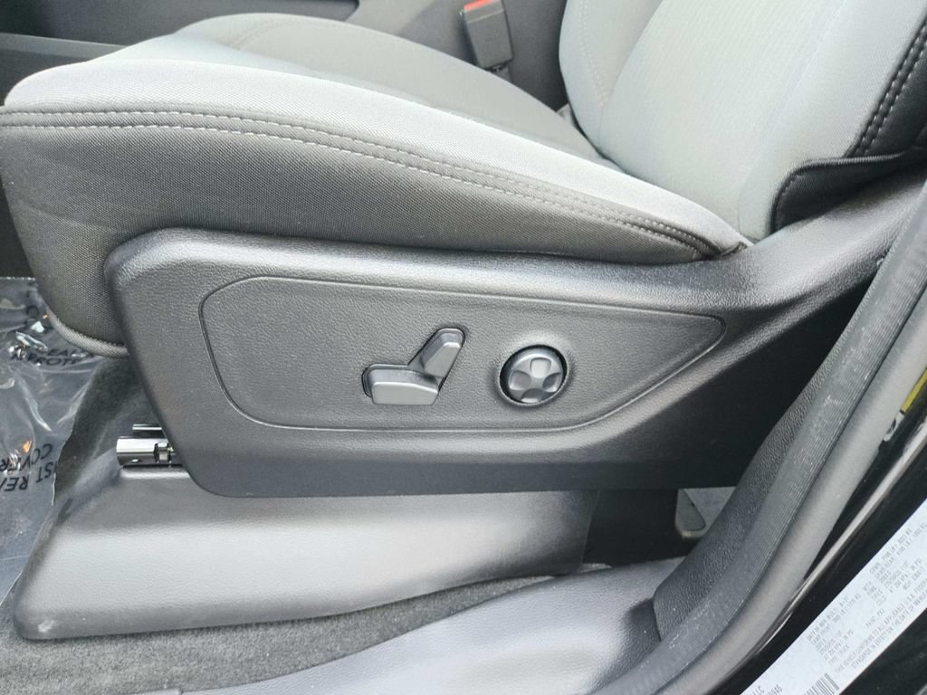 Used 2021 RAM 1500 Big Horn AWD/4WD image 37