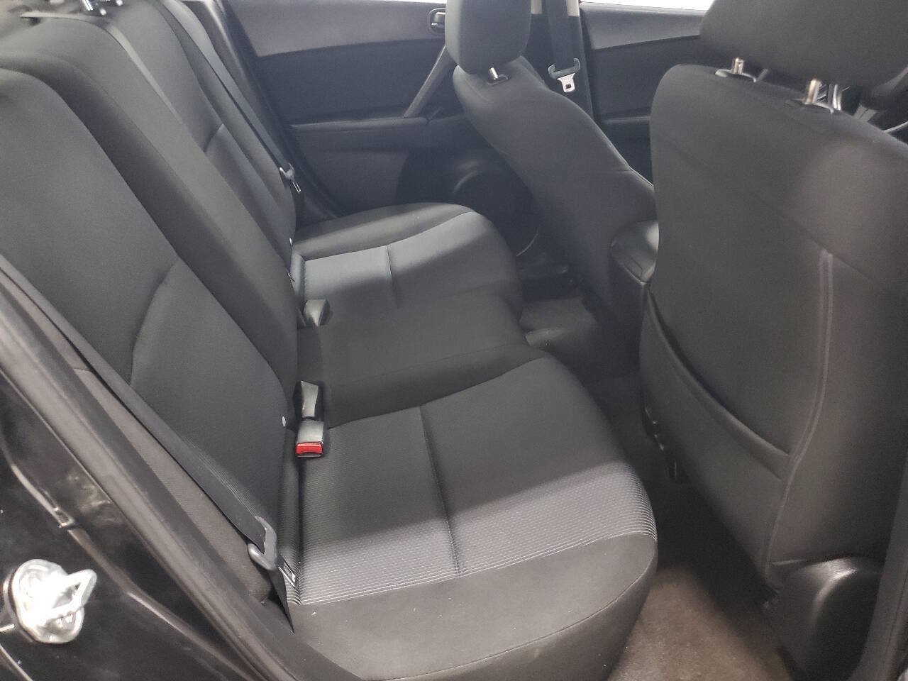 Used 2010 MAZDA MAZDA3 i Sport FWD image 16
