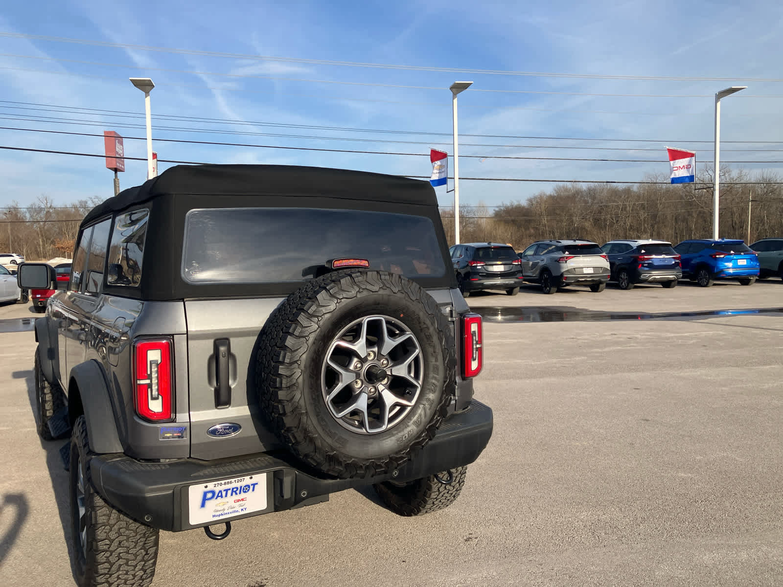 Used 2024 Ford Bronco Badlands image 6