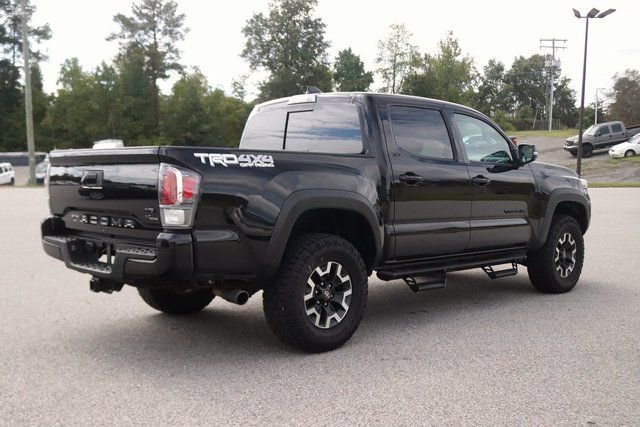 Used 2023 Toyota Tacoma TRD Off-Road w/ Technology Package AWD/4WD image 7