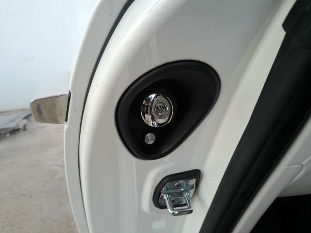 Used 2014 Rolls-Royce Wraith image 16