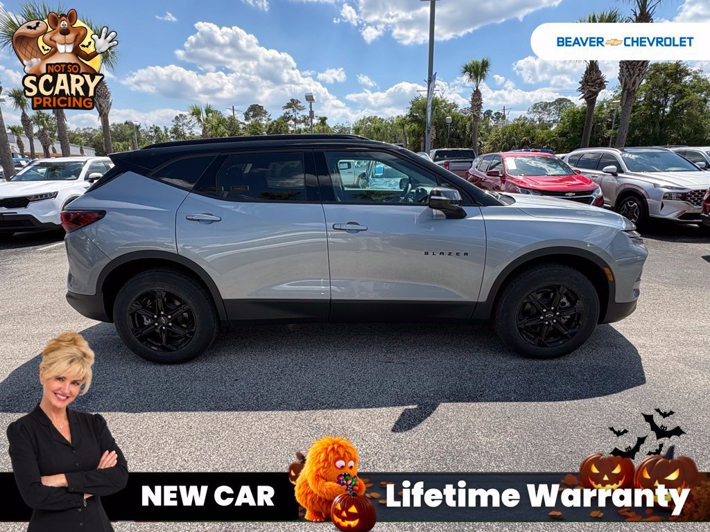 New 2025 Chevrolet Blazer LT w/ Midnight/Sport Edition AWD/4WD image 8