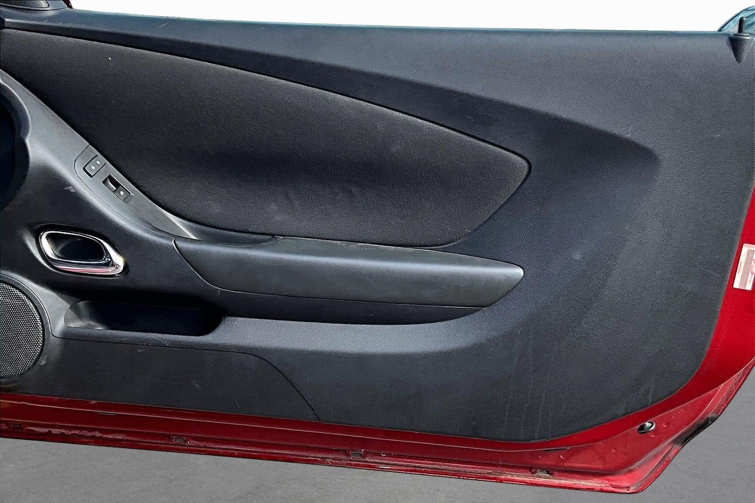 Used 2015 Chevrolet Camaro SS RWD image 17