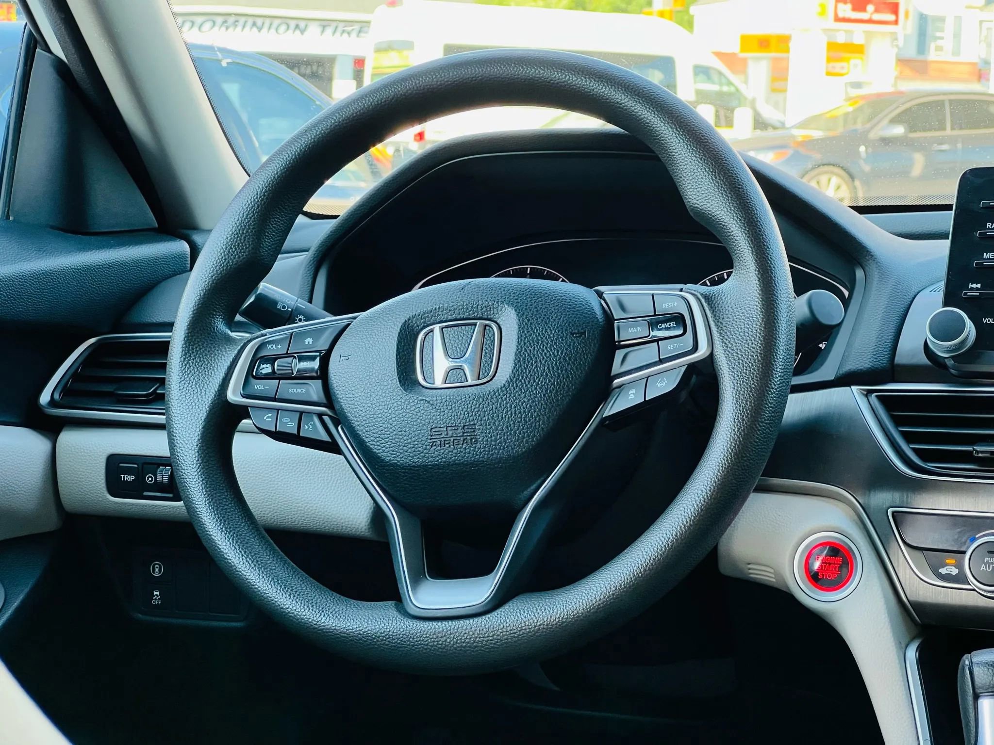 Used 2018 Honda Accord LX image 18