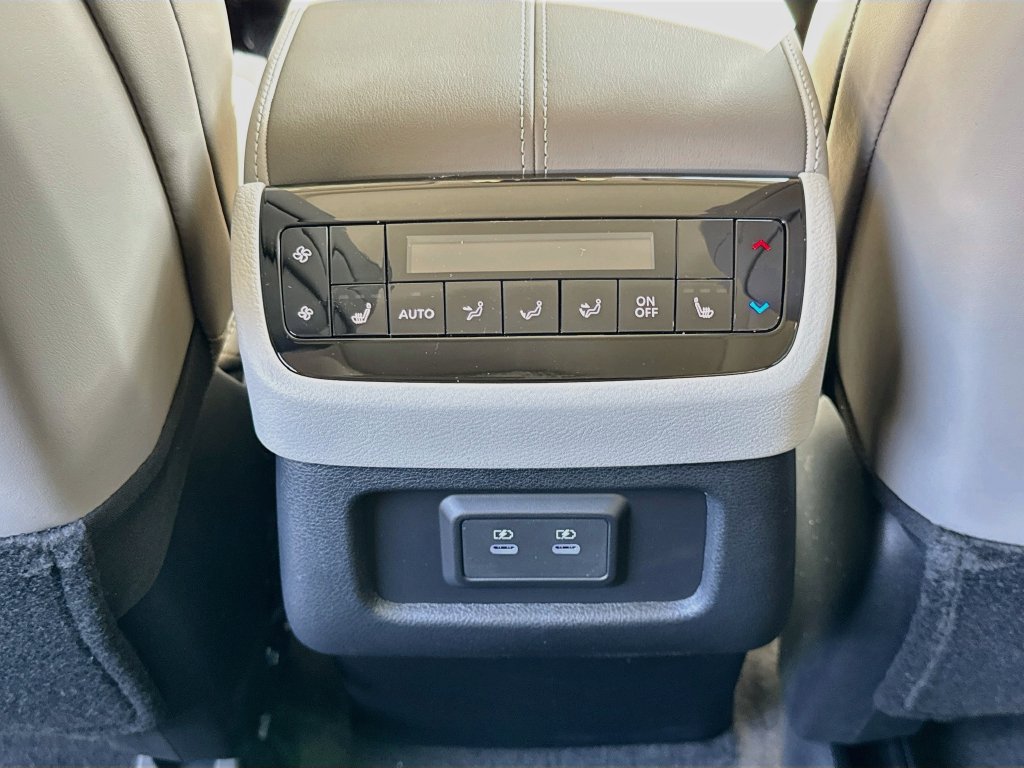New 2027 INFINITI QX60 Luxe w/ Cargo Package FWD image 27