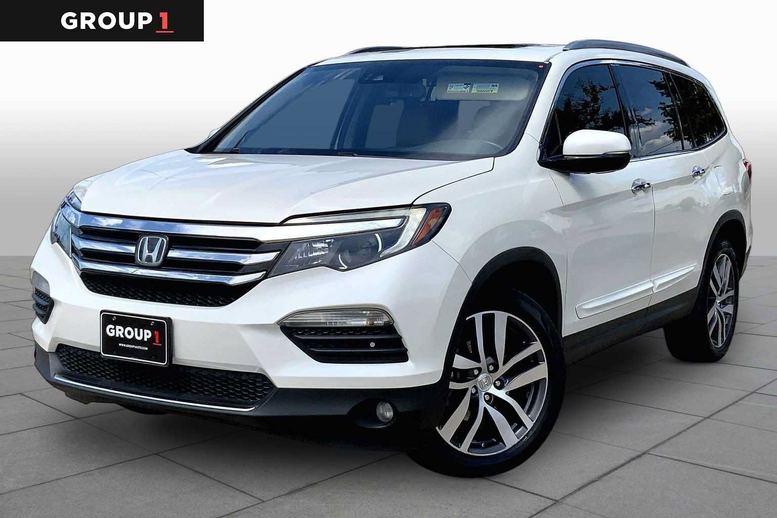 Used 2016 Honda Pilot Elite image 1