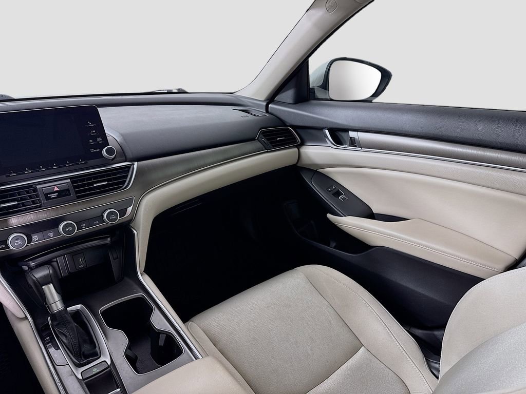Used 2018 Honda Accord LX image 22