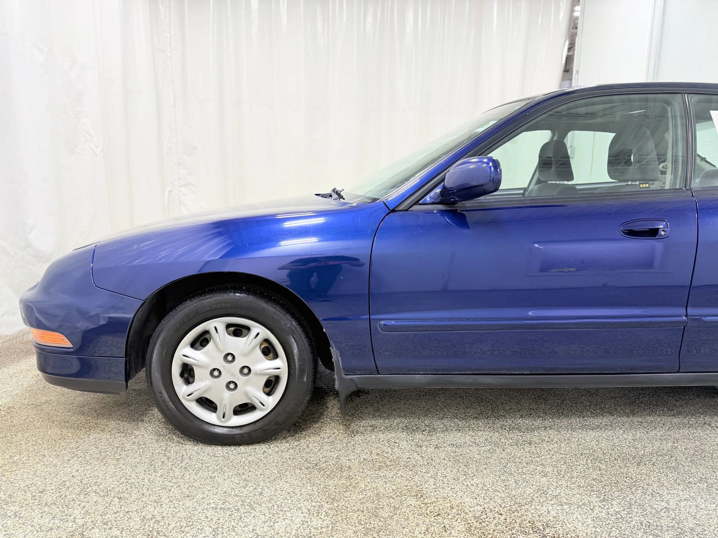 Used 1997 Acura Integra LS FWD image 4