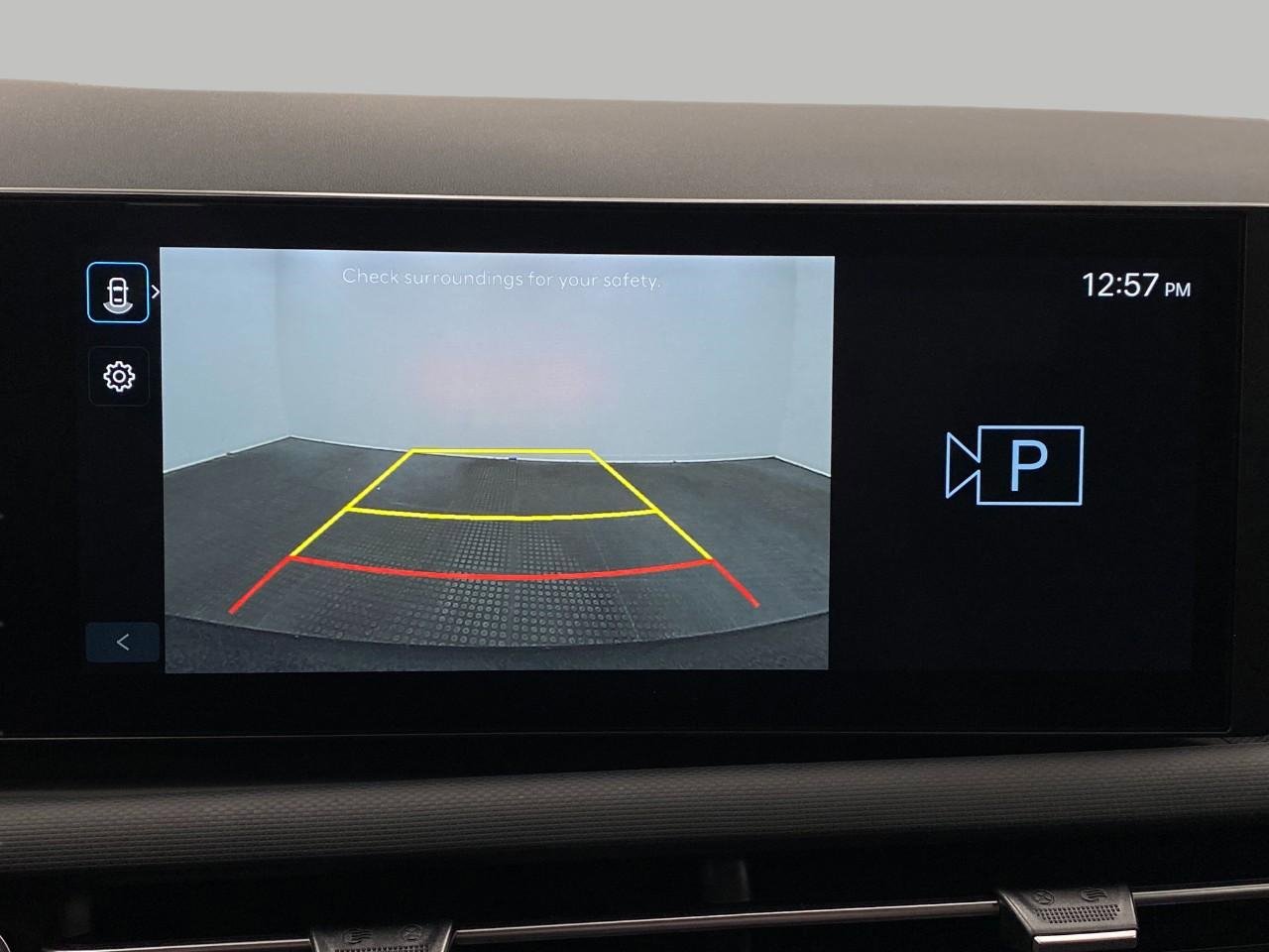 Certified 2025 Hyundai Santa Cruz SE AWD/4WD image 23