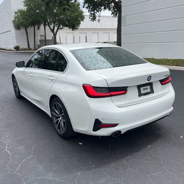 Used 2021 BMW 330i Sedan w/ Convenience Package RWD image 3