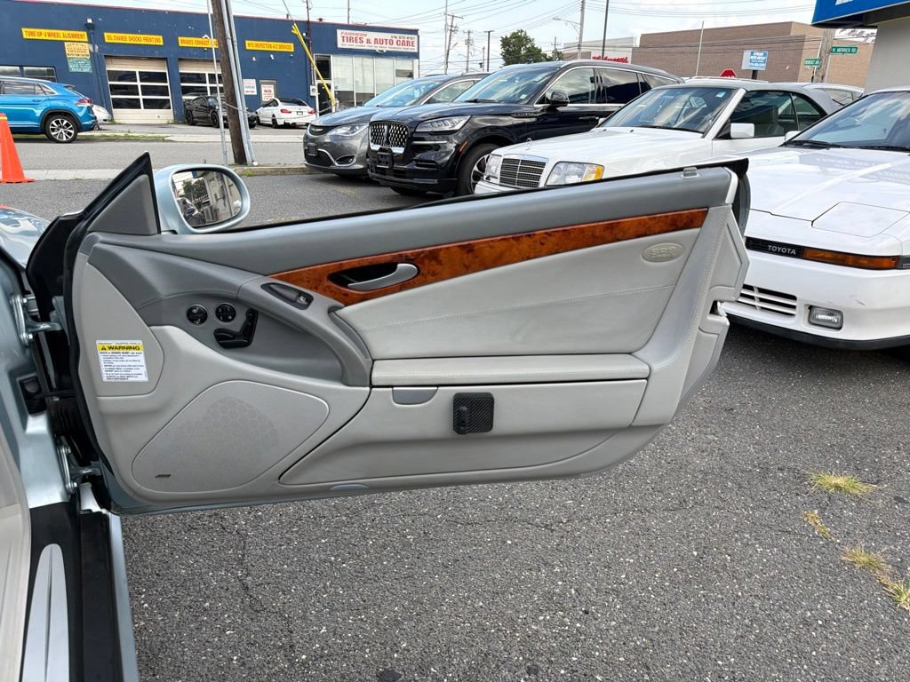 Used 2003 Mercedes-Benz SL 500 image 11