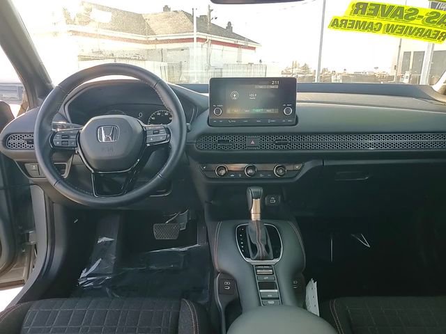 Used 2025 Honda HR-V Sport image 12