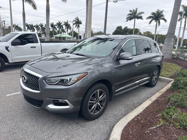 Used 2016 INFINITI QX60 Luxe image 2