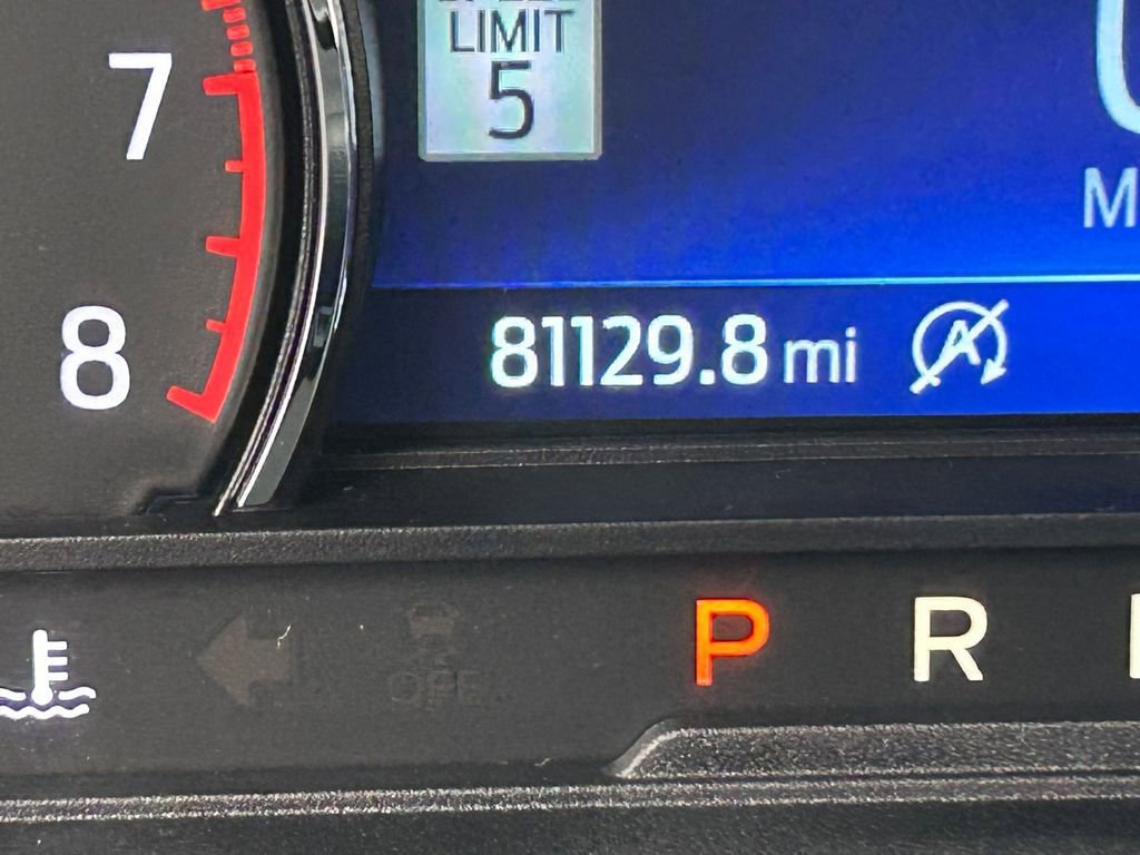 Used 2020 Ford Explorer XLT w/ Equipment Group 202A image 32