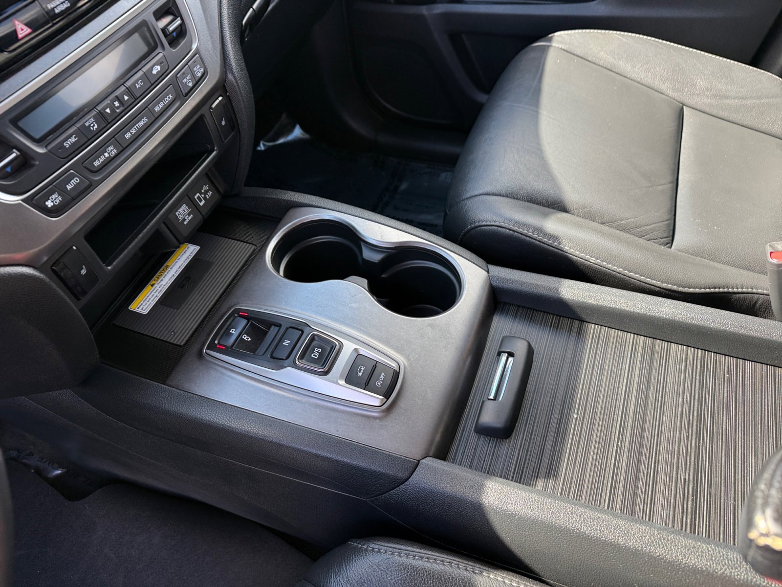 Used 2022 Honda Pilot Special Edition image 13