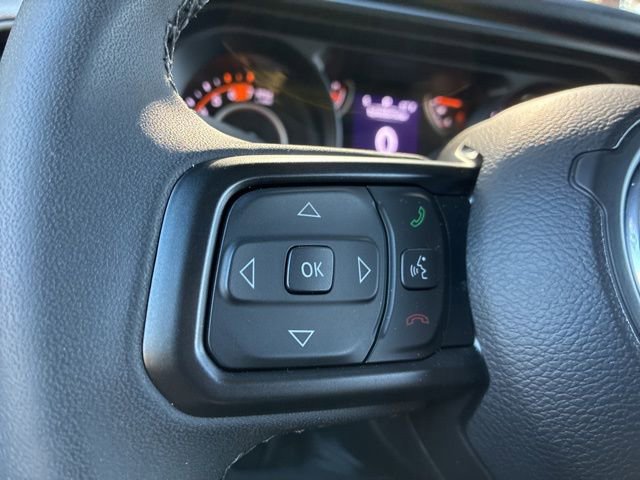 Used 2025 Jeep Wrangler Sport image 26