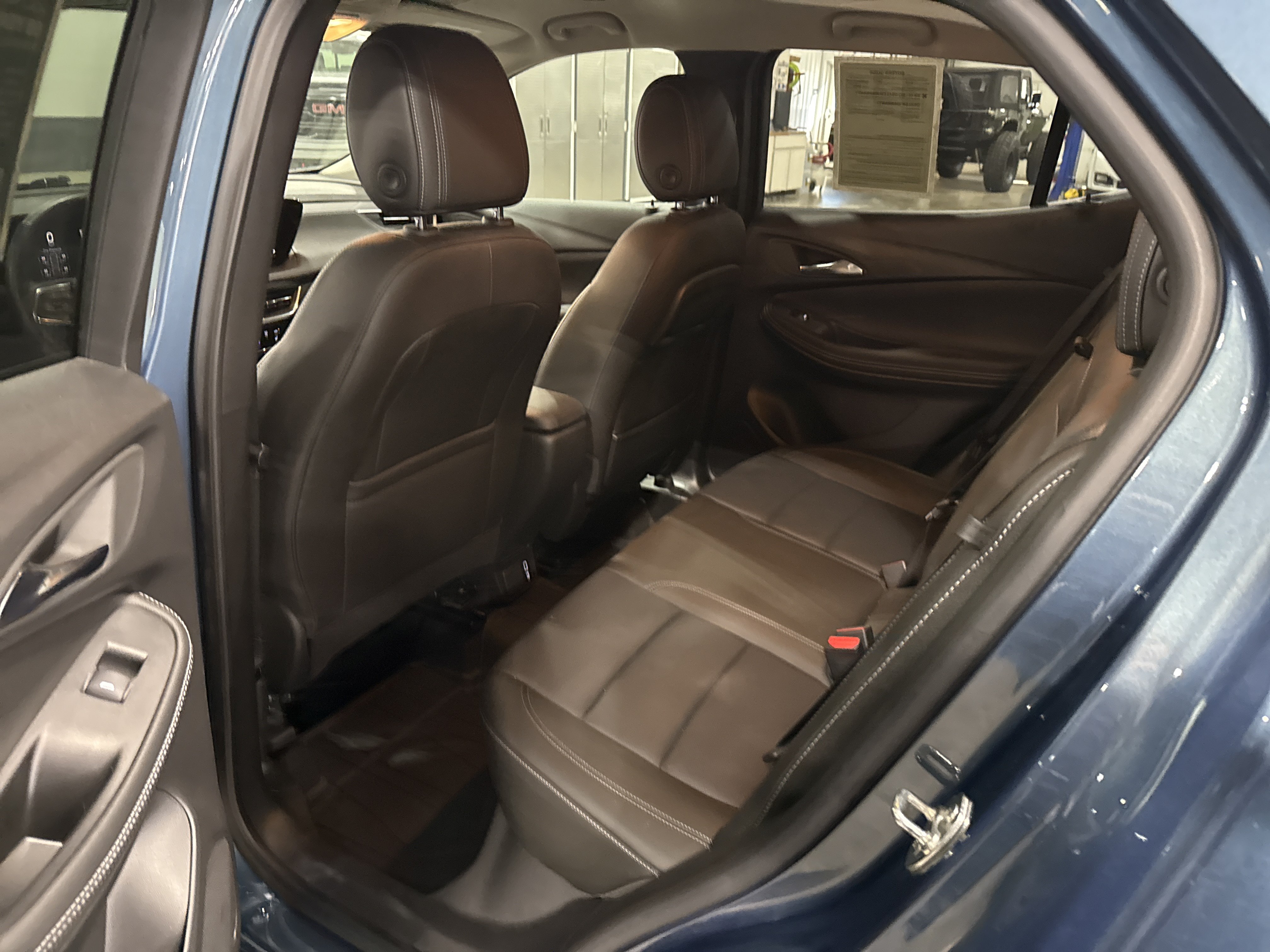 Used 2024 Buick Encore GX Avenir w/ Avenir Convenience Package AWD/4WD image 8