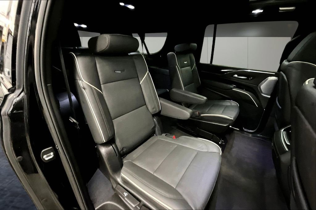 Certified 2024 Cadillac Escalade ESV Sport w/ Touring Package image 25