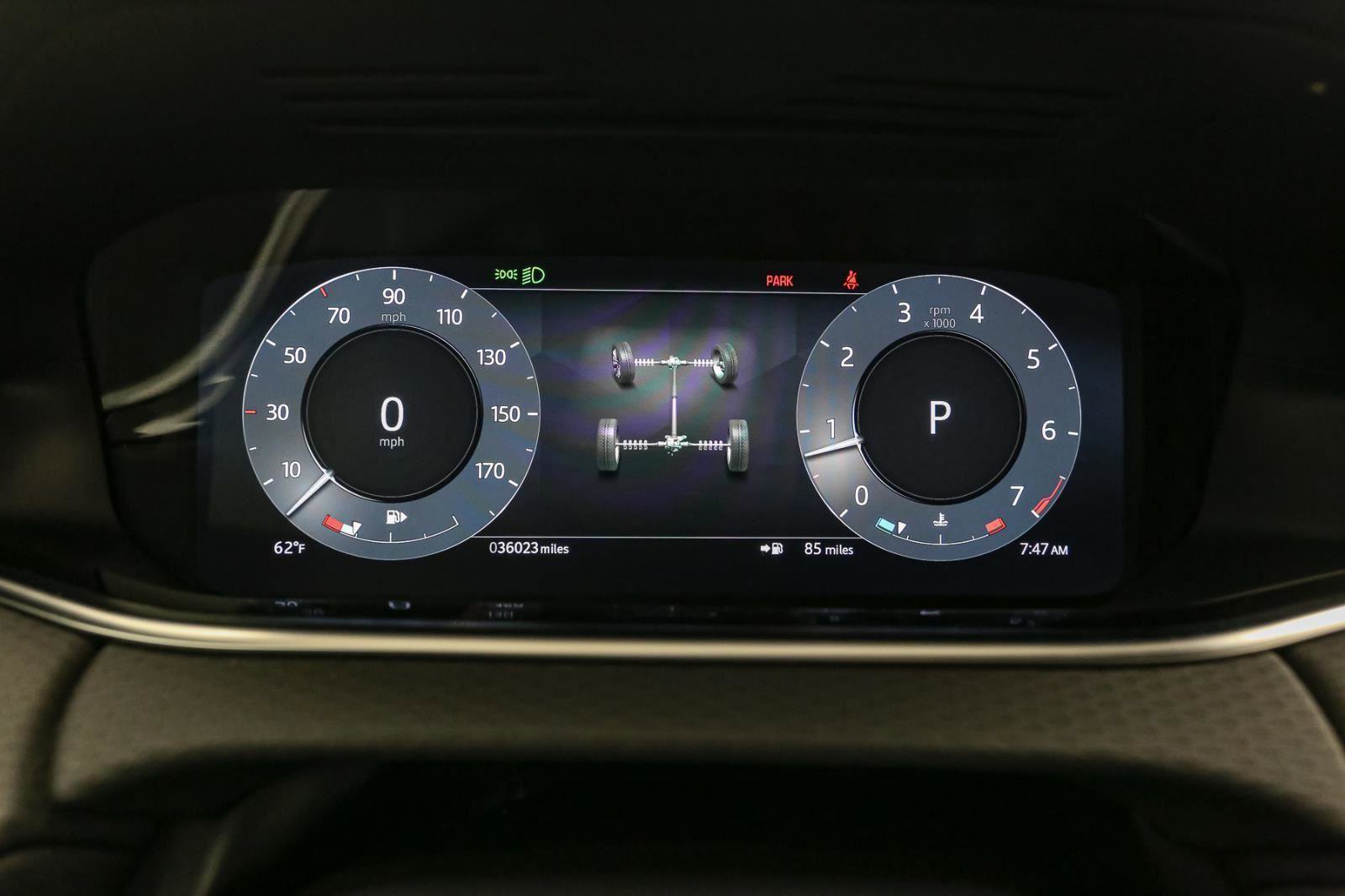 Used 2023 Land Rover Range Rover Evoque S image 42