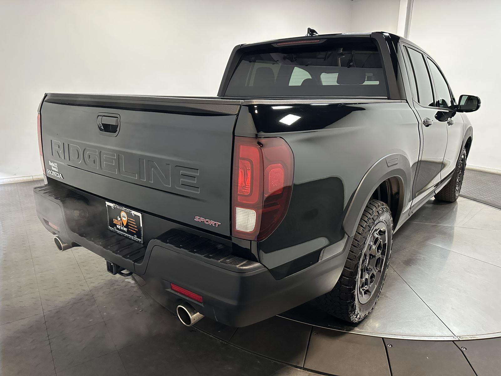 Used 2025 Honda Ridgeline Sport+ image 13