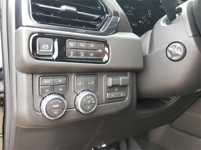 New 2025 GMC Yukon AT4 w/ AT4 Premium Plus Package image 14