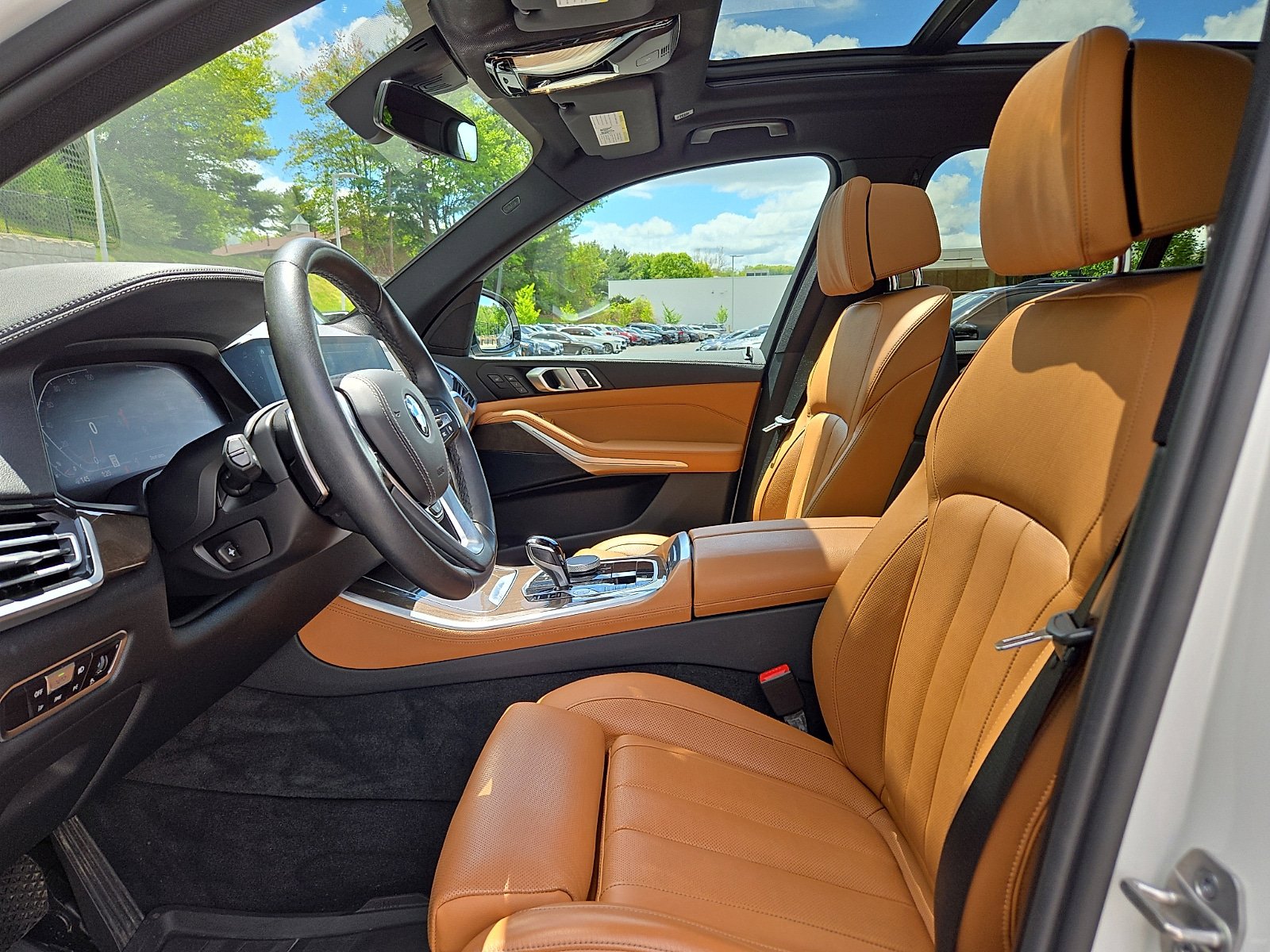 Used 2022 BMW X5 xDrive40i w/ Luxury Seating Package AWD/4WD image 13