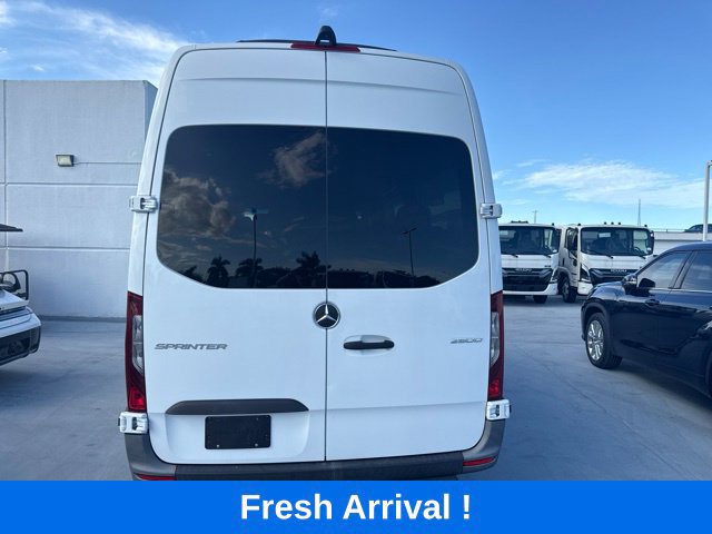 Used 2023 Mercedes-Benz Sprinter 2500 image 17