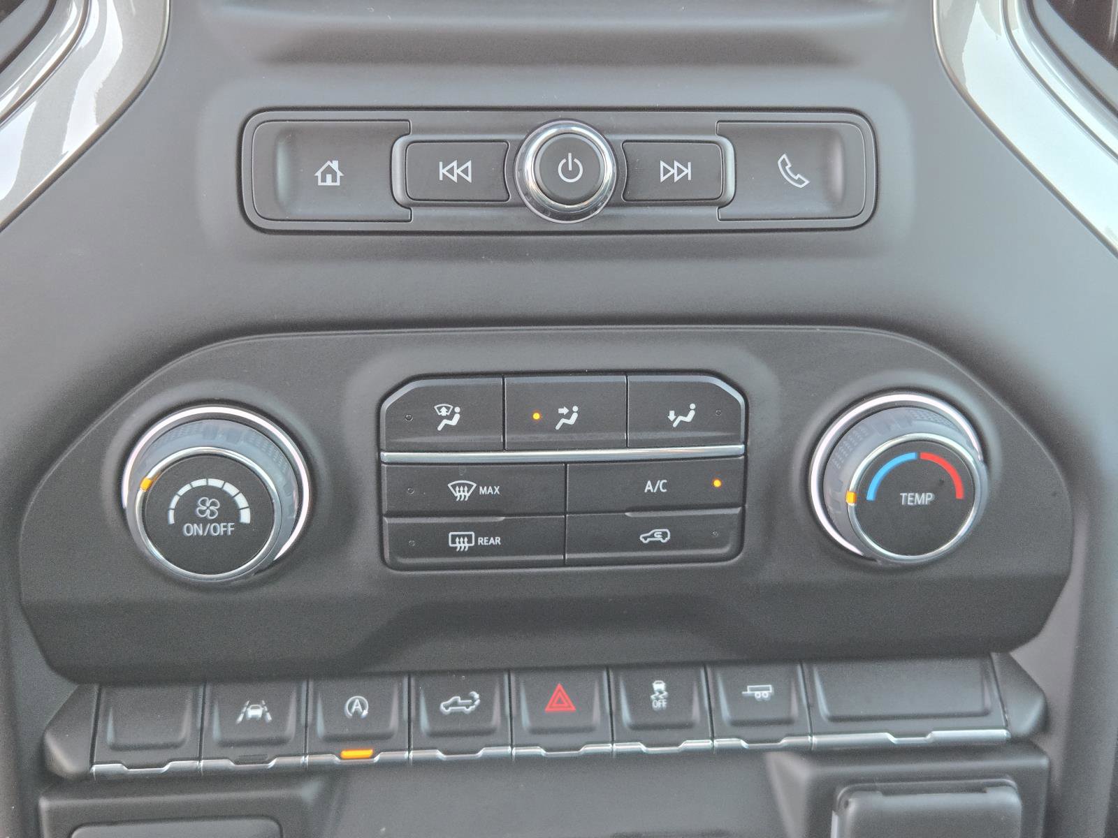Used 2023 Chevrolet Silverado 1500 Custom RWD image 11