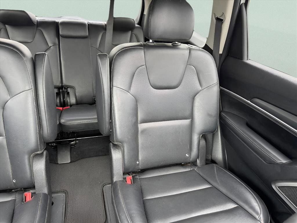 Used 2022 Kia Telluride S image 17