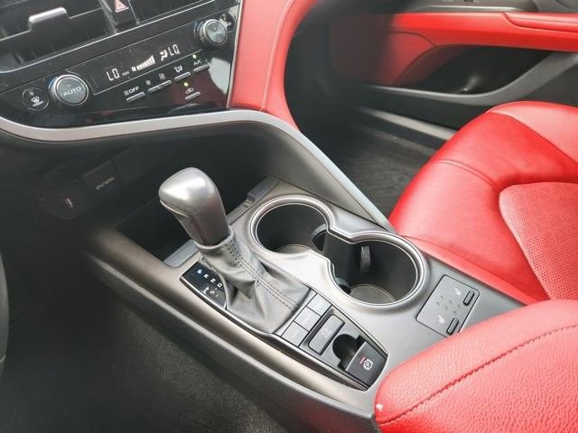 Used 2023 Toyota Camry XSE FWD image 18