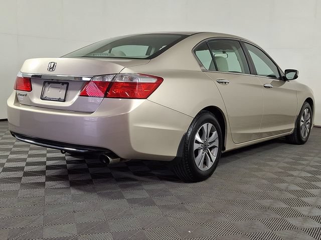Used 2013 Honda Accord LX image 9