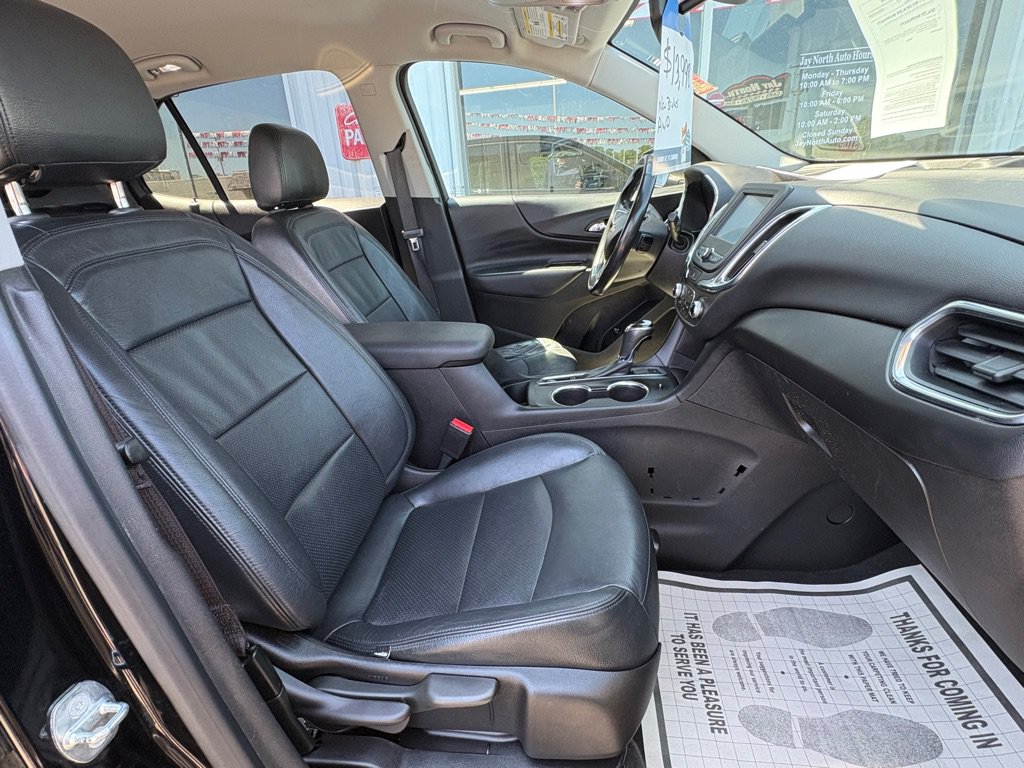 Used 2018 Chevrolet Equinox LT AWD/4WD image 17
